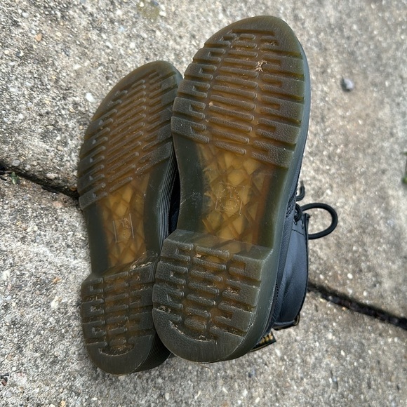 Dr. MartensKids' 1460 Softy T Leather Lace-Up Combat Boots Size US 1 - Picture 6 of 8